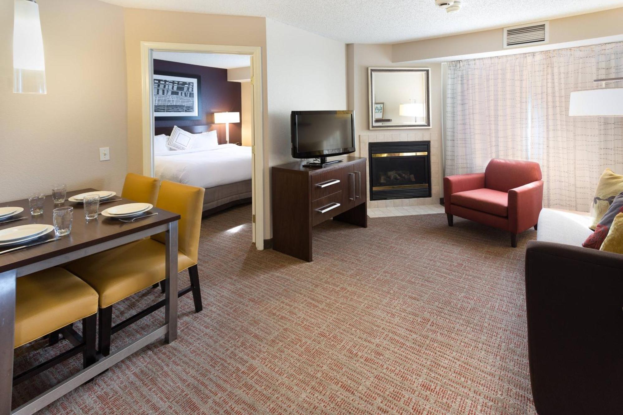 Residence Inn By Marriott Fort Collins Ngoại thất bức ảnh