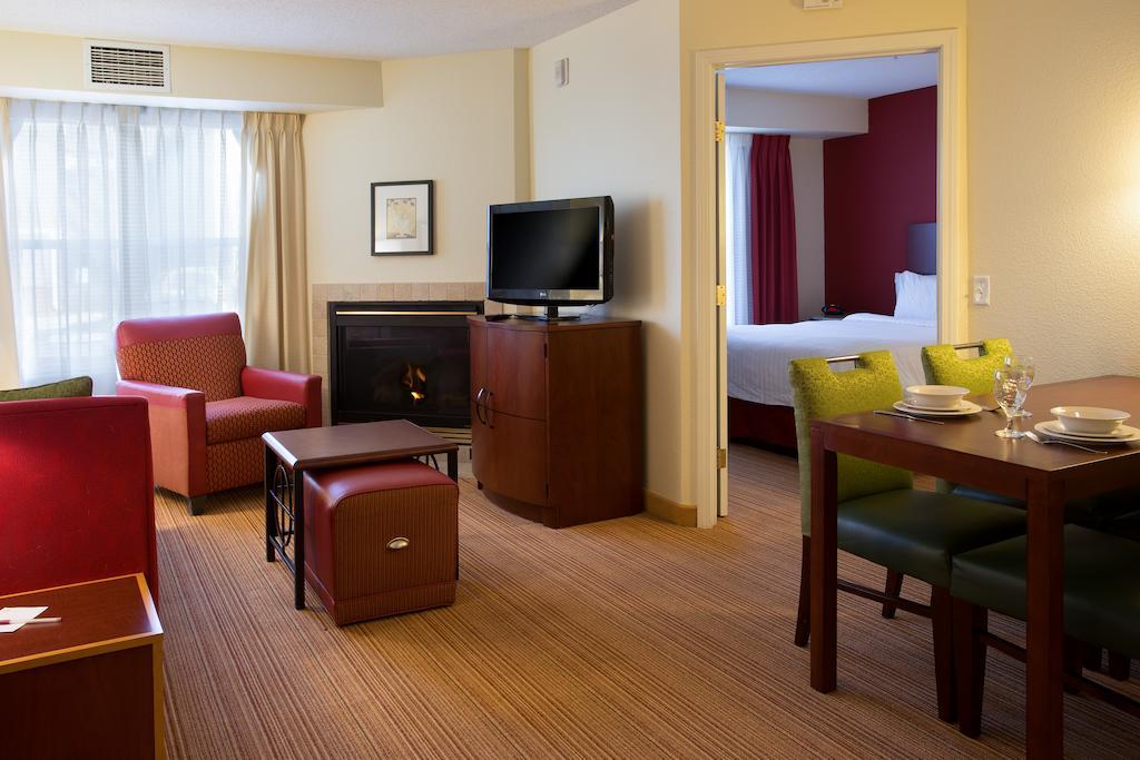 Residence Inn By Marriott Fort Collins Ngoại thất bức ảnh